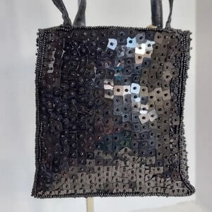Jessica McClintock‎ Black Square Sequins Evening Bag with snap closure
